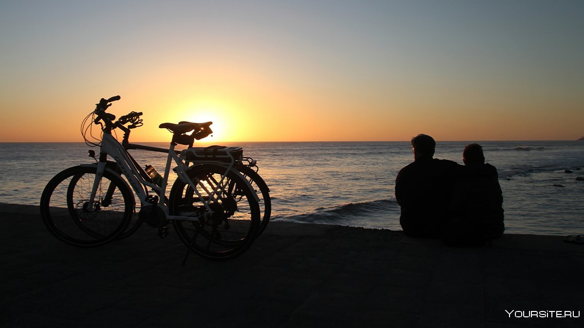 Велосипед море