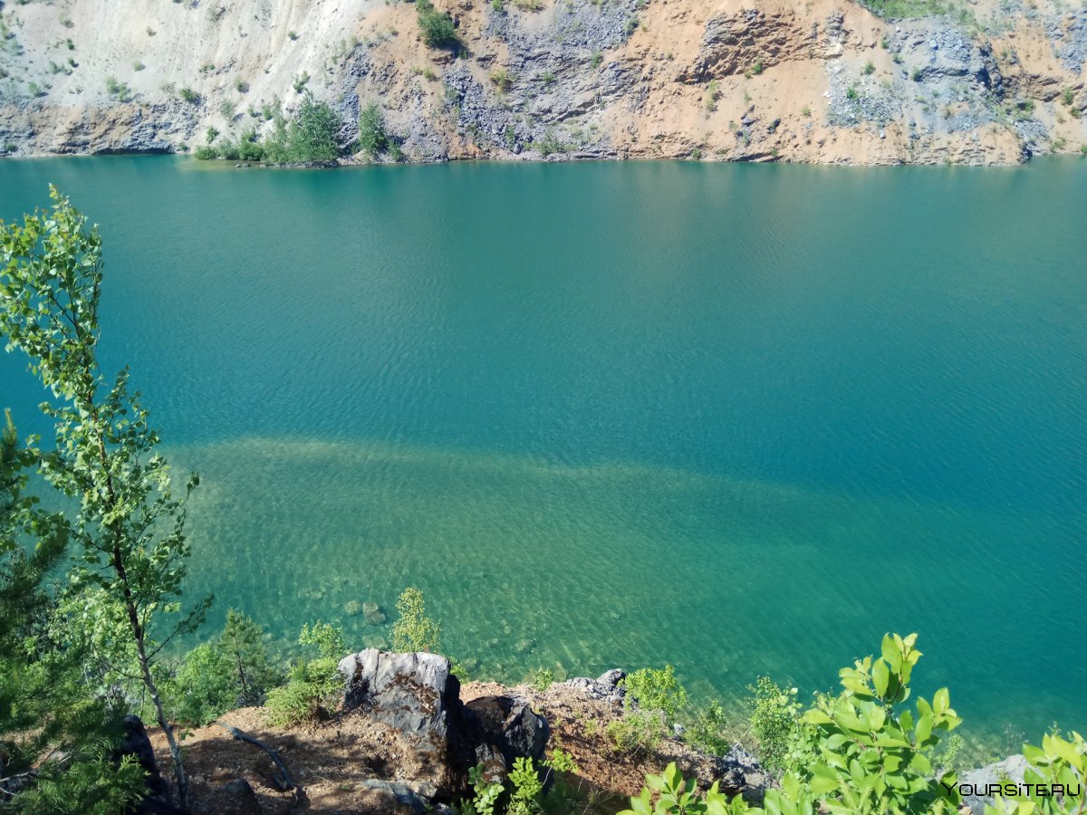Миндяк карьер голубое озеро