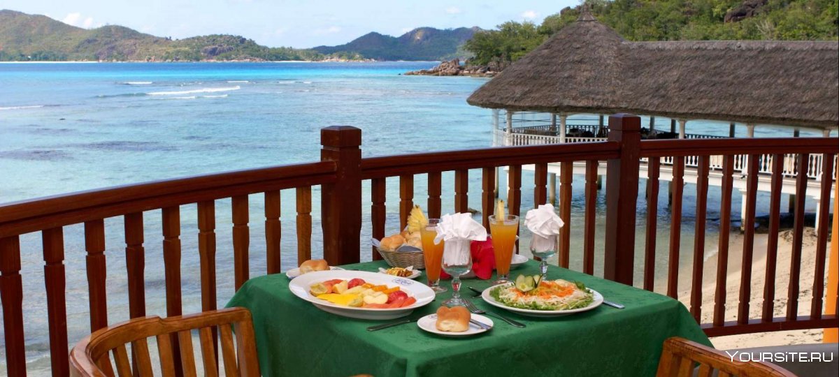 Завтрак на экзотических островах