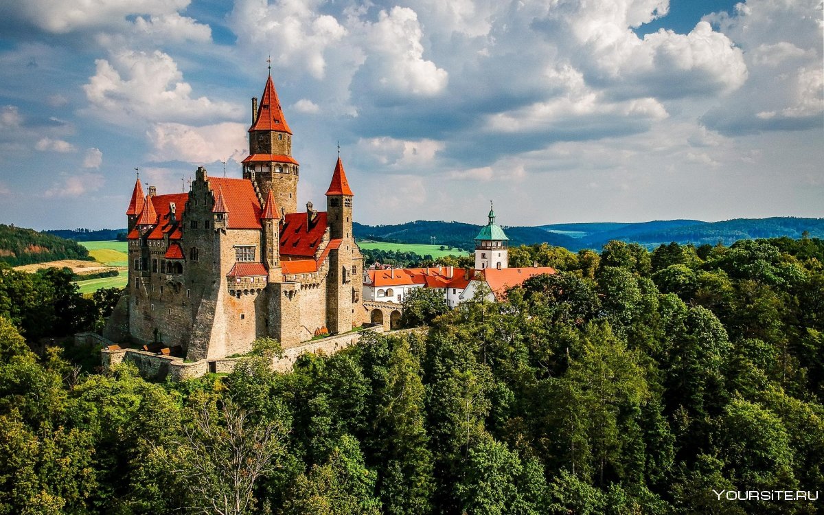Замок Жлебы (Zleby Castle)