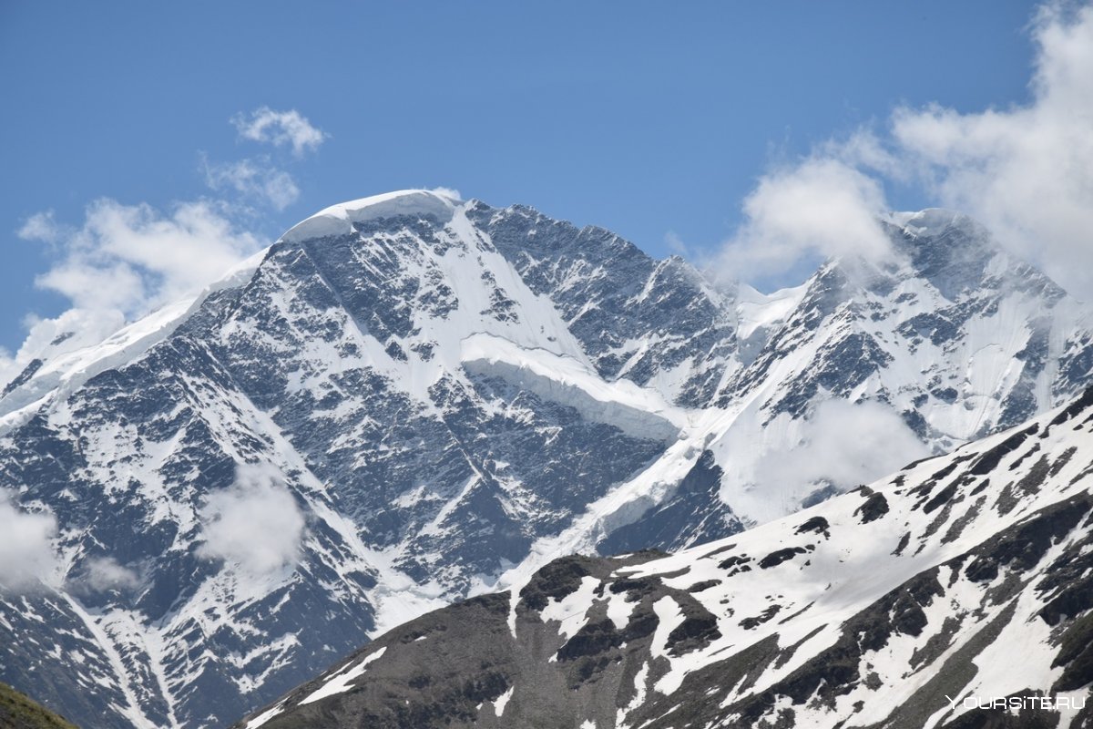 Горы Кавказа семерка