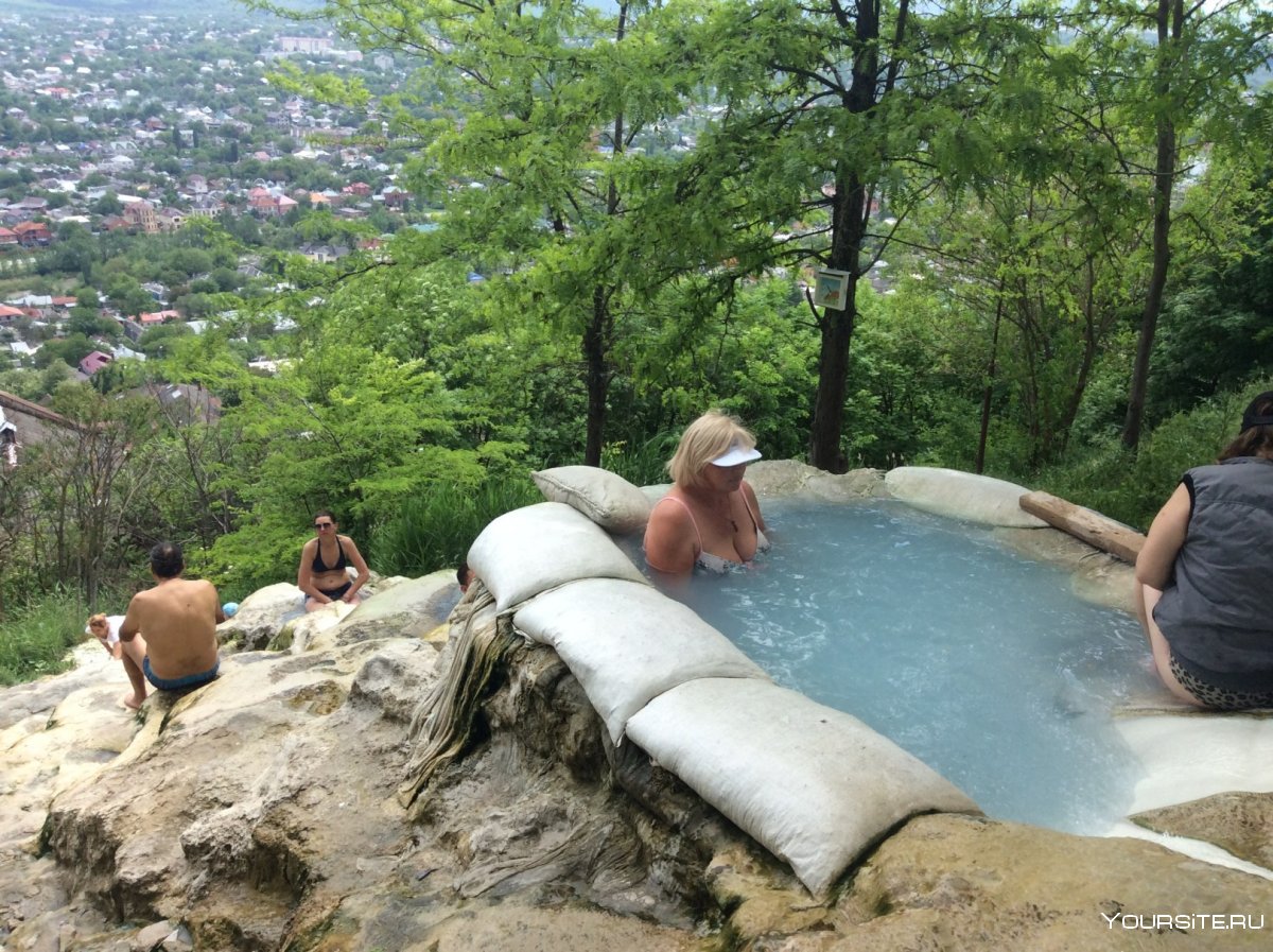 Домбай панорама 2k