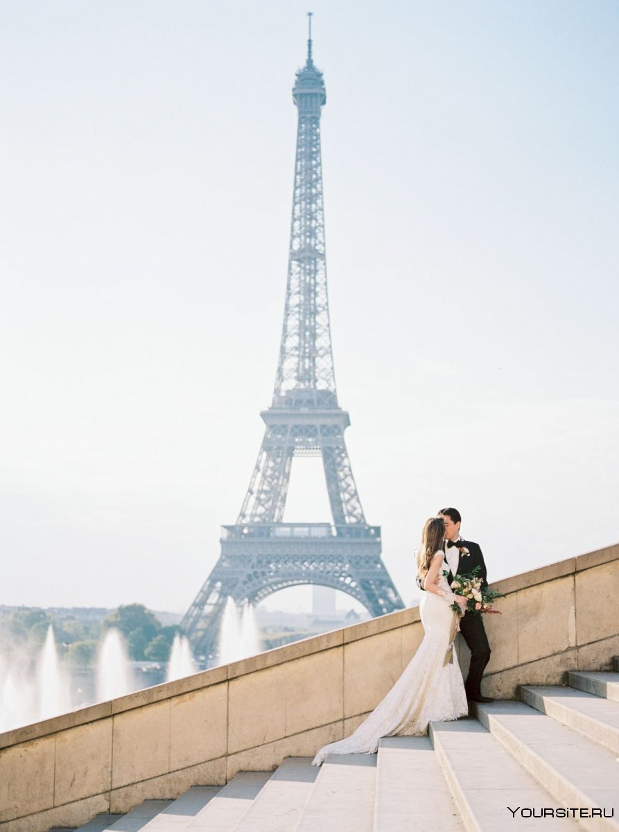 Свадьба у Эйфелевой башни