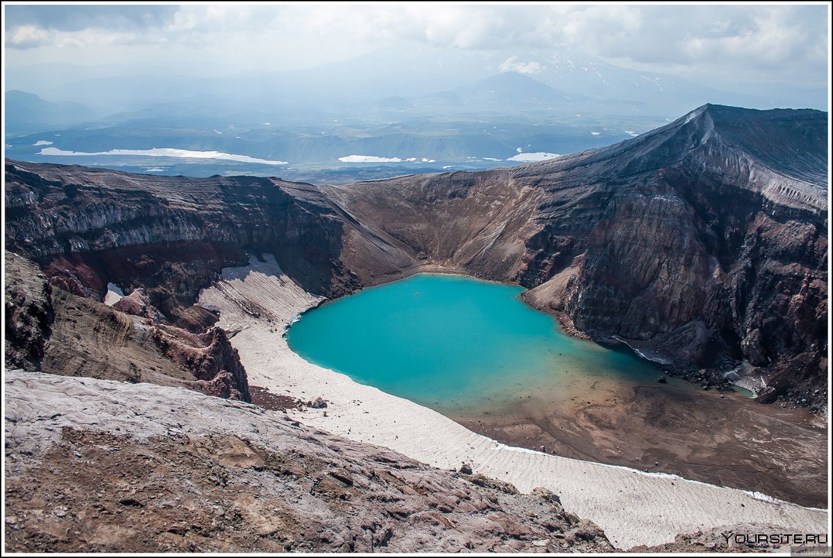 Кратер вулкана Камчатка