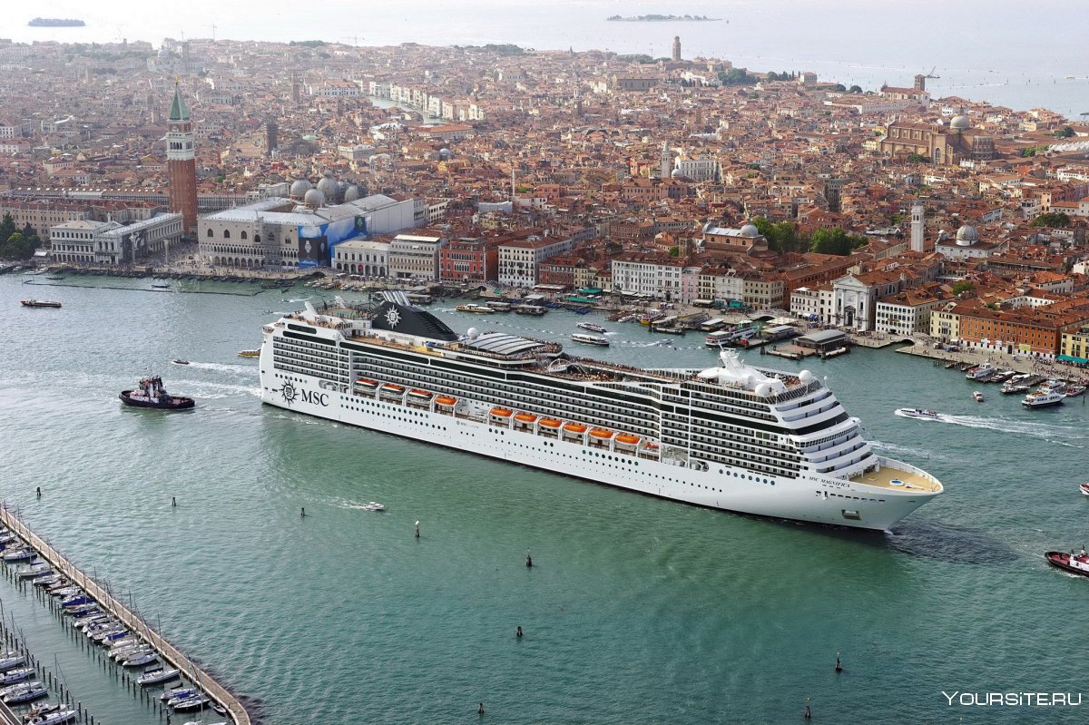 Лайнер Италия MSC magnifica