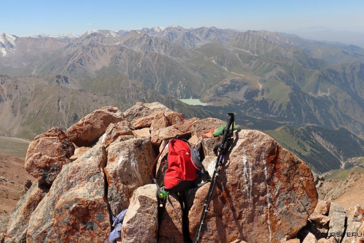 Вершина Актру