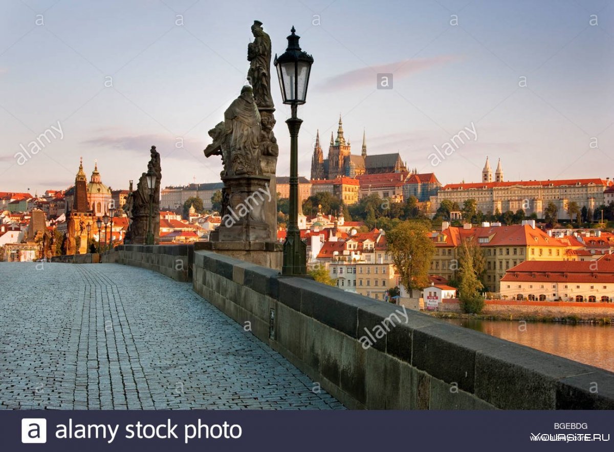 Прага Влтава Карлов мост