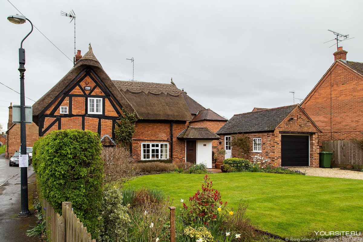 Деревня Stoneleigh Англия