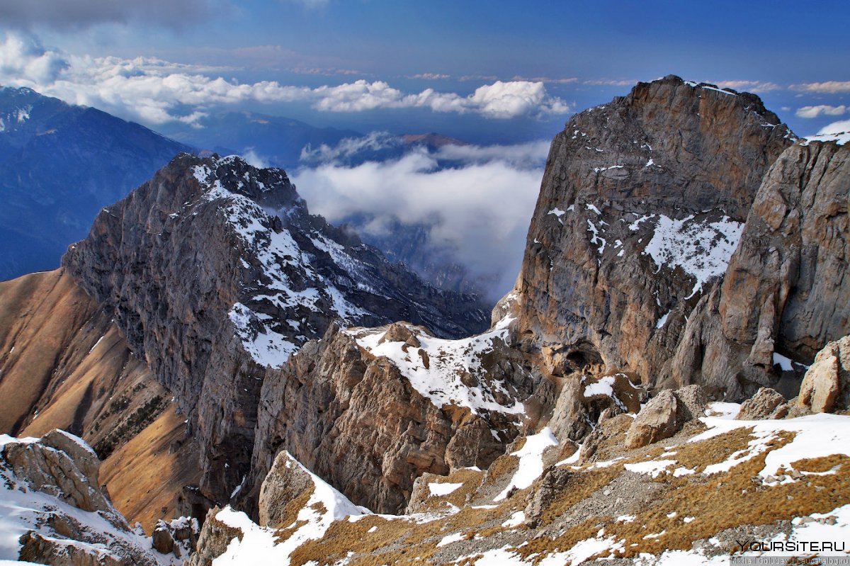 Столовая гора вершина Осетия