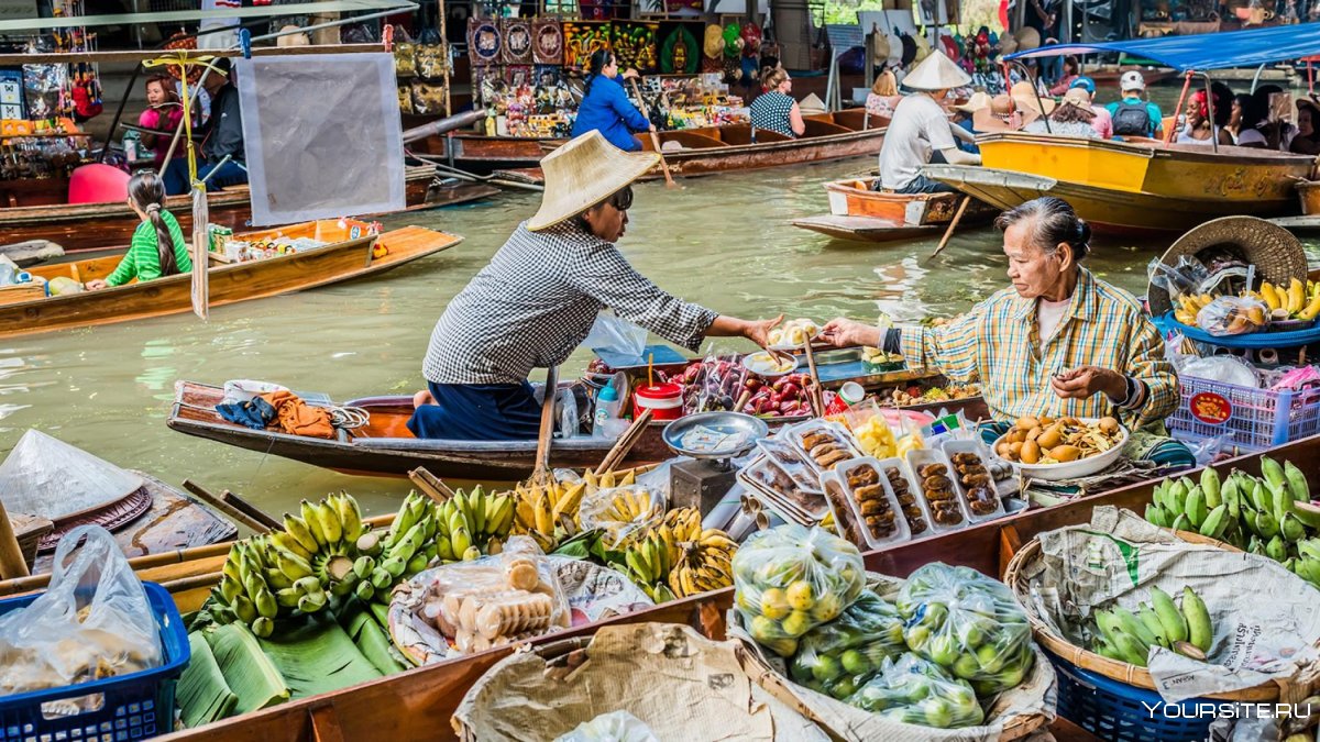 Водный рынок в Бангкоке