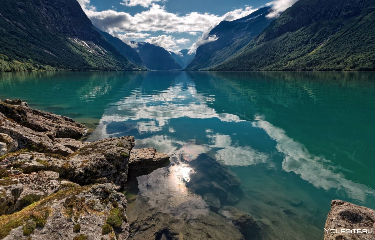 Озеро рёссватн Норвегия