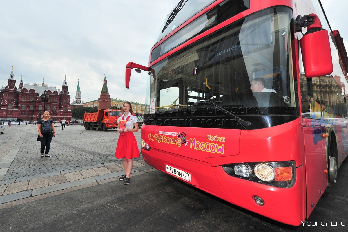 Автобус City Sightseeing Москва