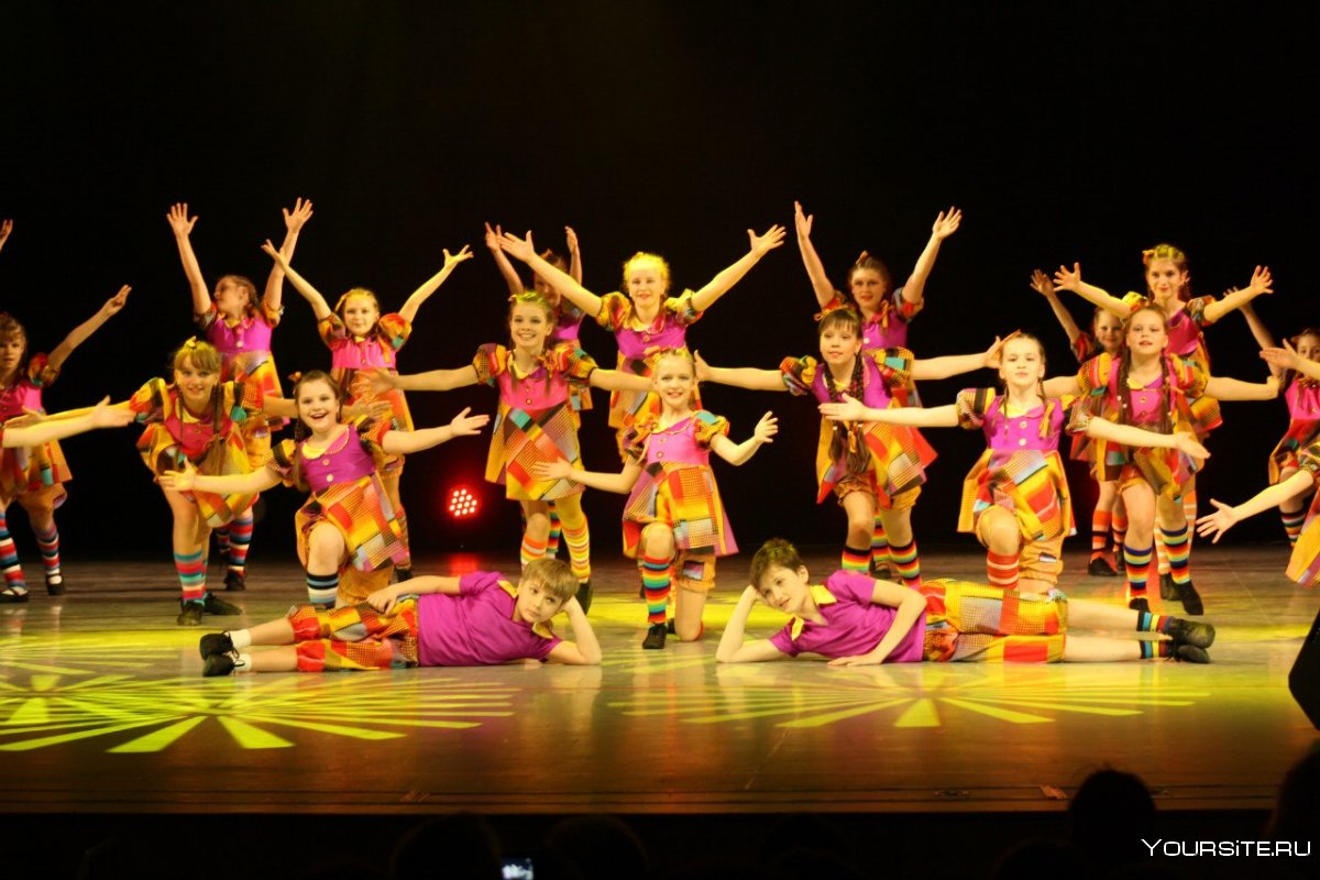 Эстрадно спортивные танцы