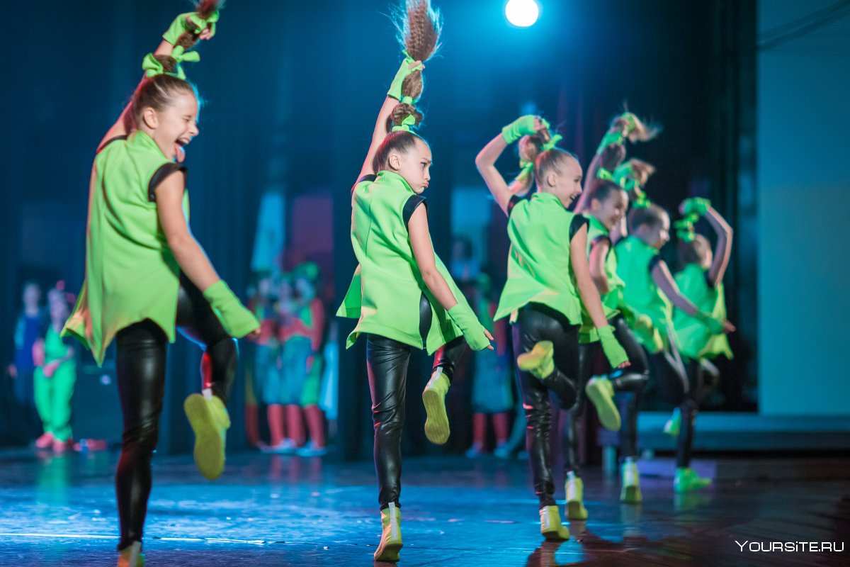 Эстрадный танец