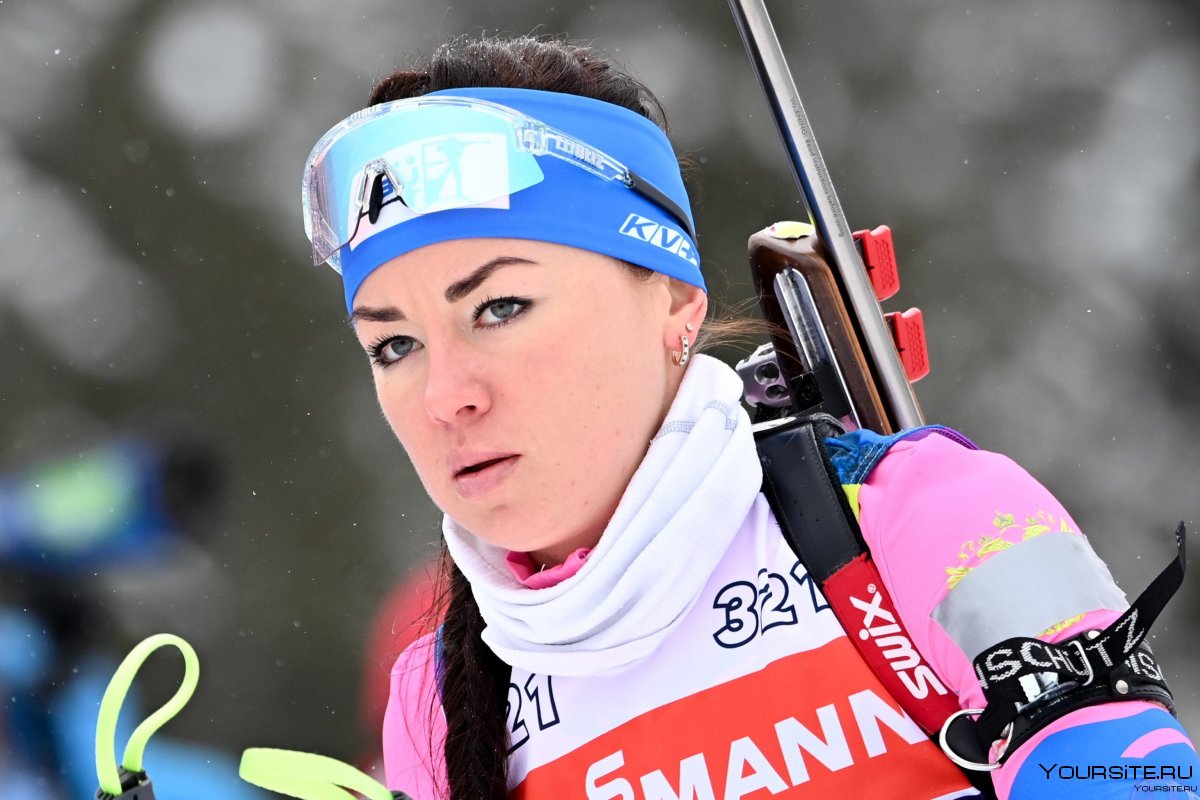 Елена Белова биатлонистка