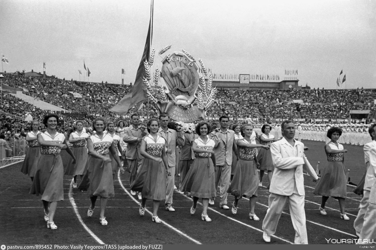 Парад физкультурников на красной площади 1937