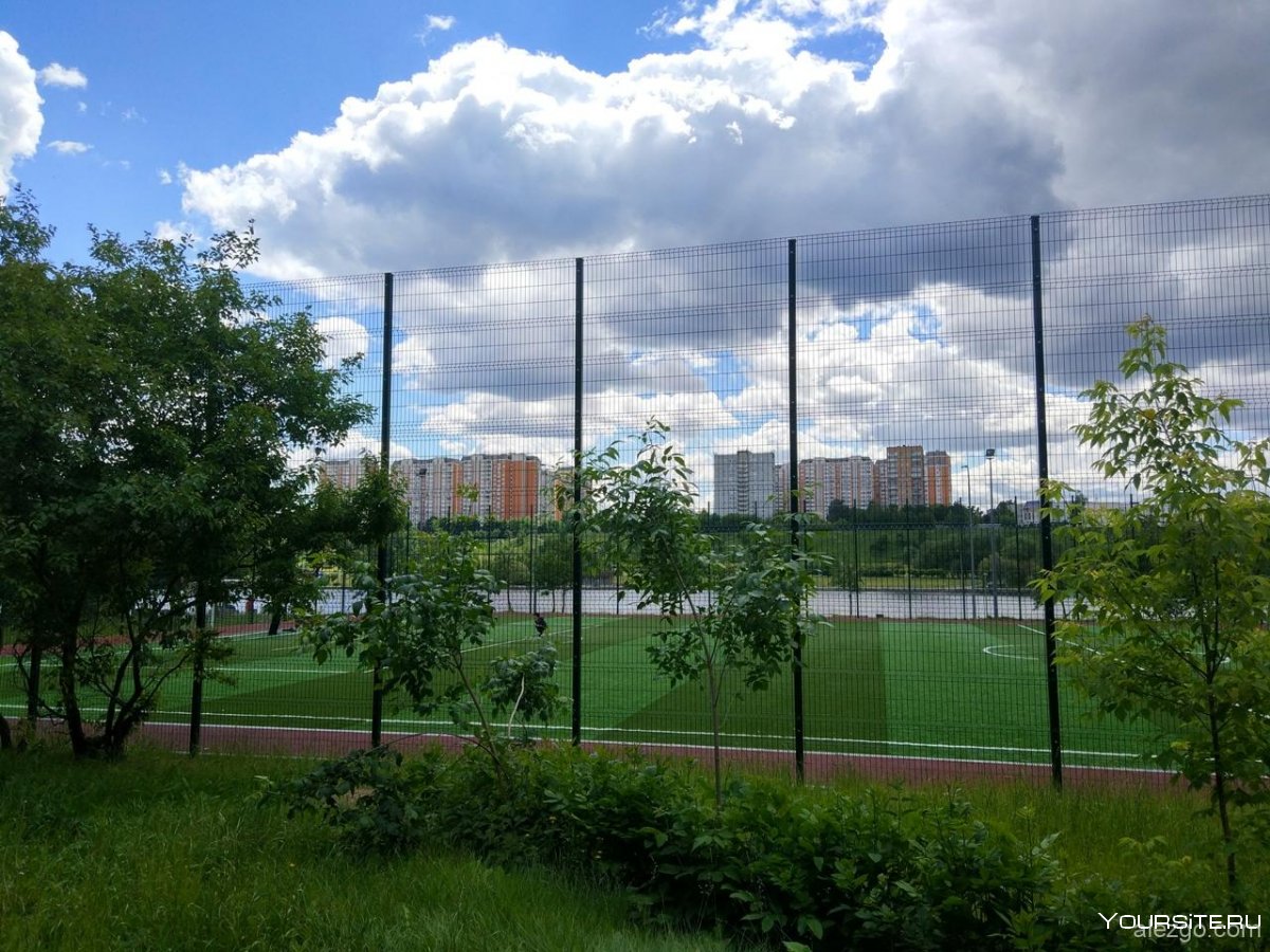 Футбольное поле в Орджоникидзе