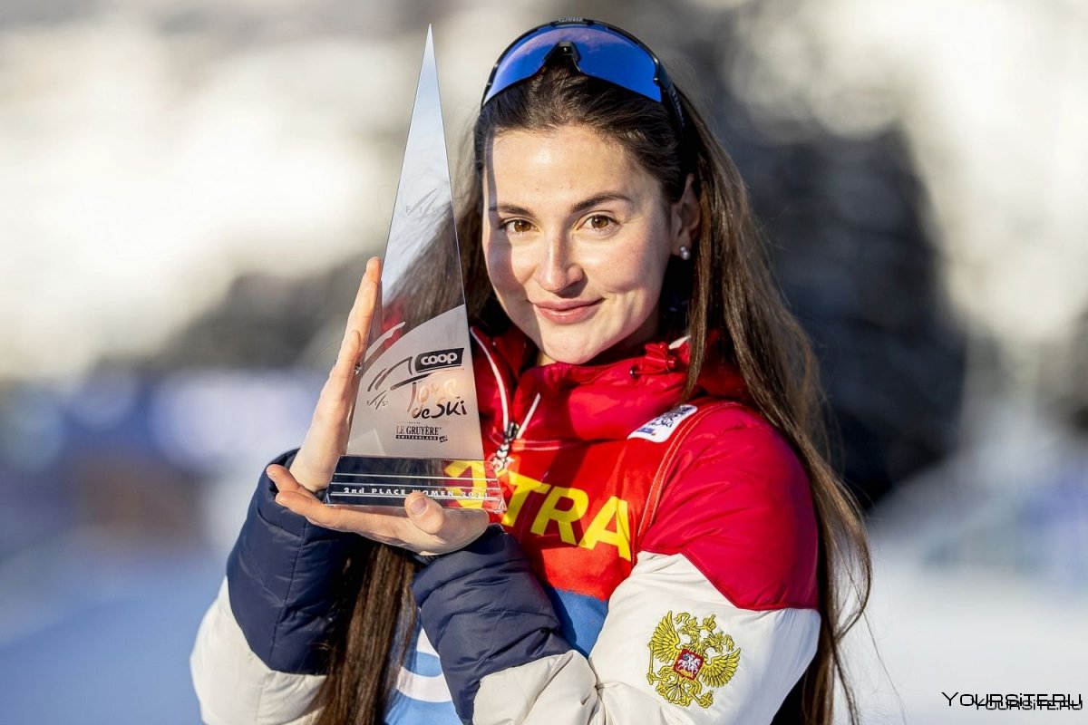 Мария Гущина лыжница
