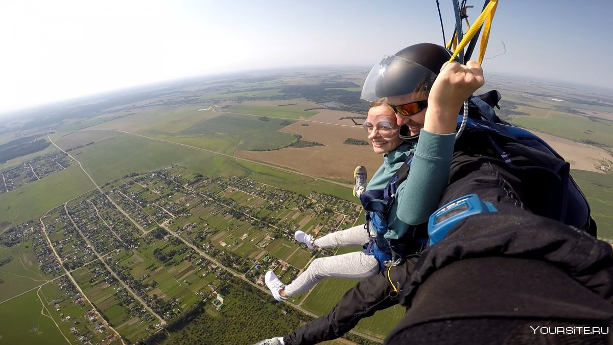 Прыжки с парашютом ДОСААФ Азов
