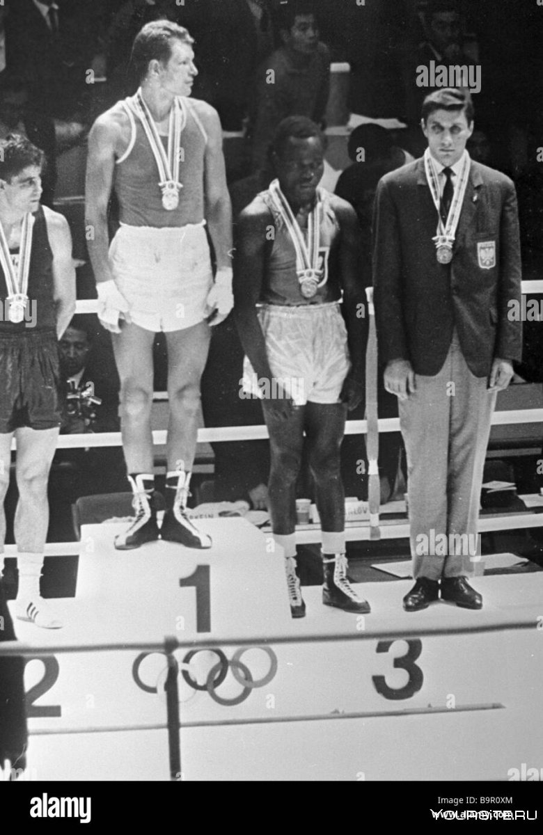 Борис Николаевич Лагутин боксёр