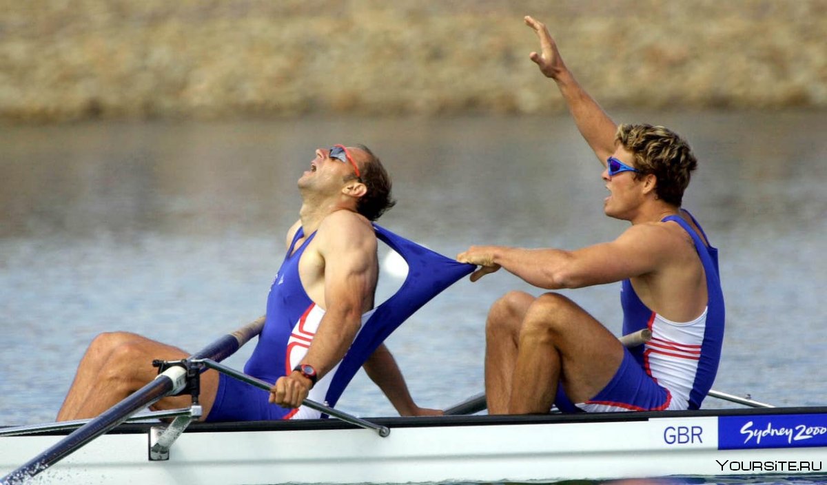 Стив Редгрейв гребет