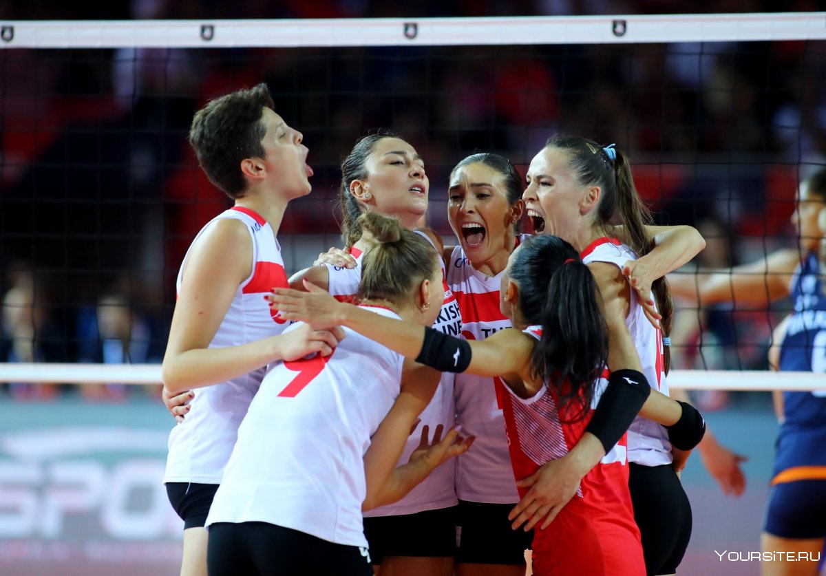 Женская команда Турции по волейболу