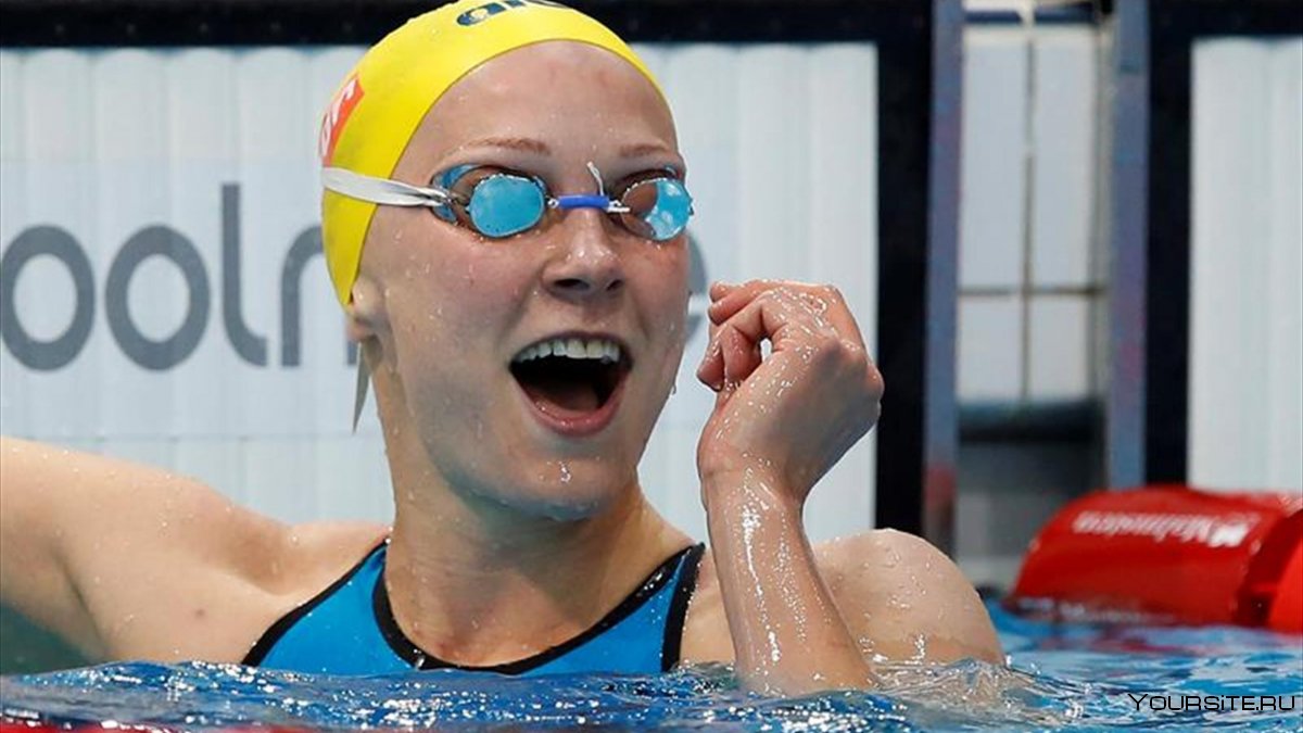 СВЕЦЕНА Люция пловчиха