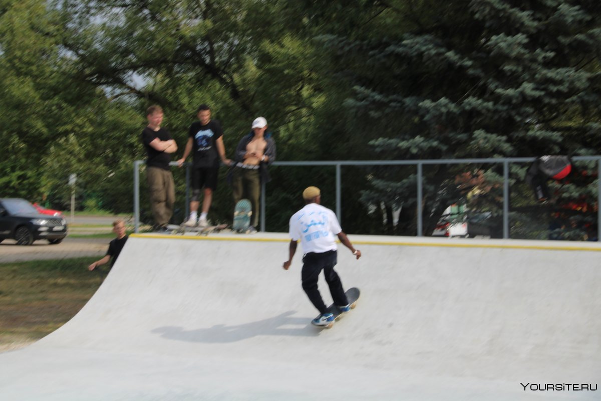 Муринский парк скейт парк