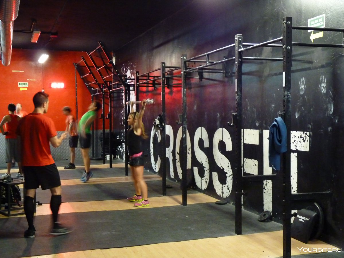 Reebok CROSSFIT зал