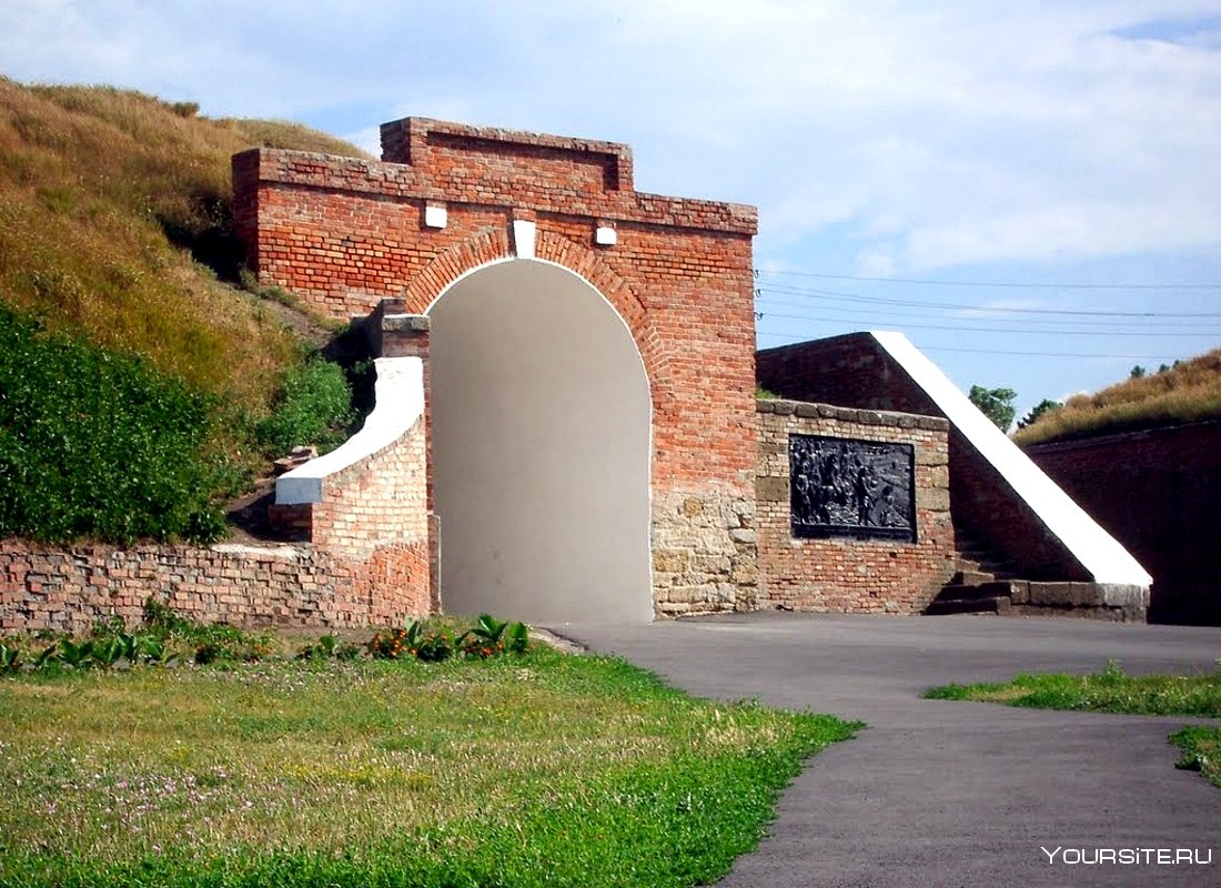 Город крепость Азов Алексеевские ворота