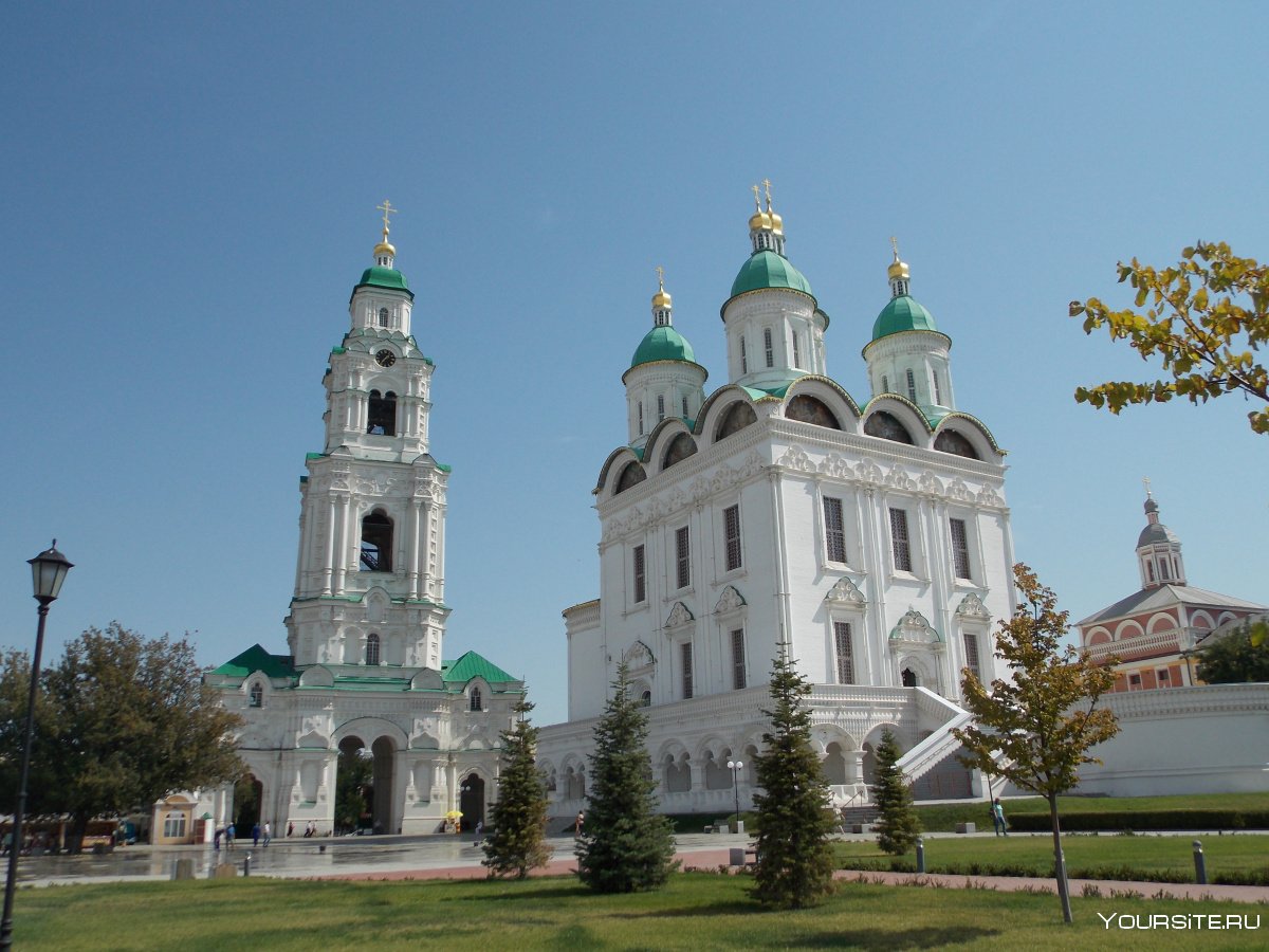 Успенский собор Астрахань зима