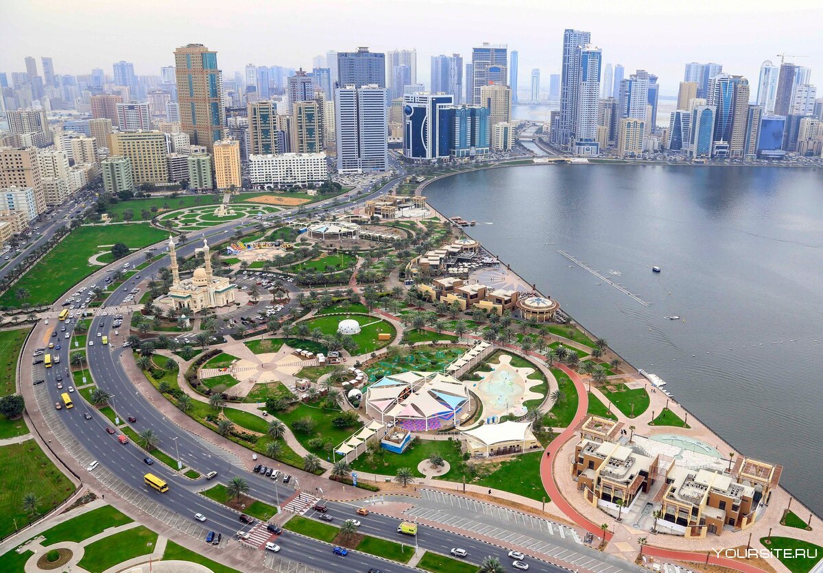 Дубай отель Hilton Sharjah