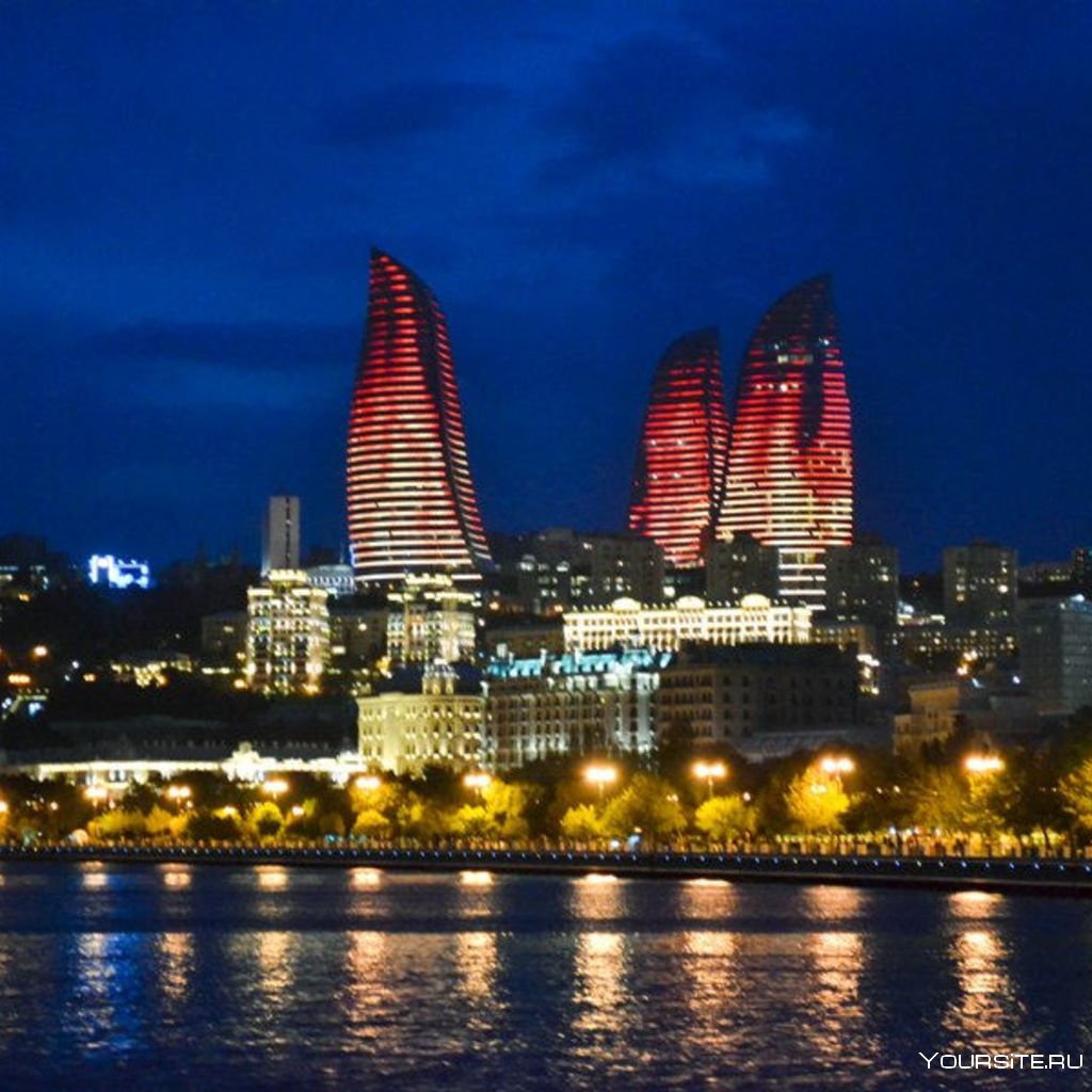 Азербайджан Баку ночью