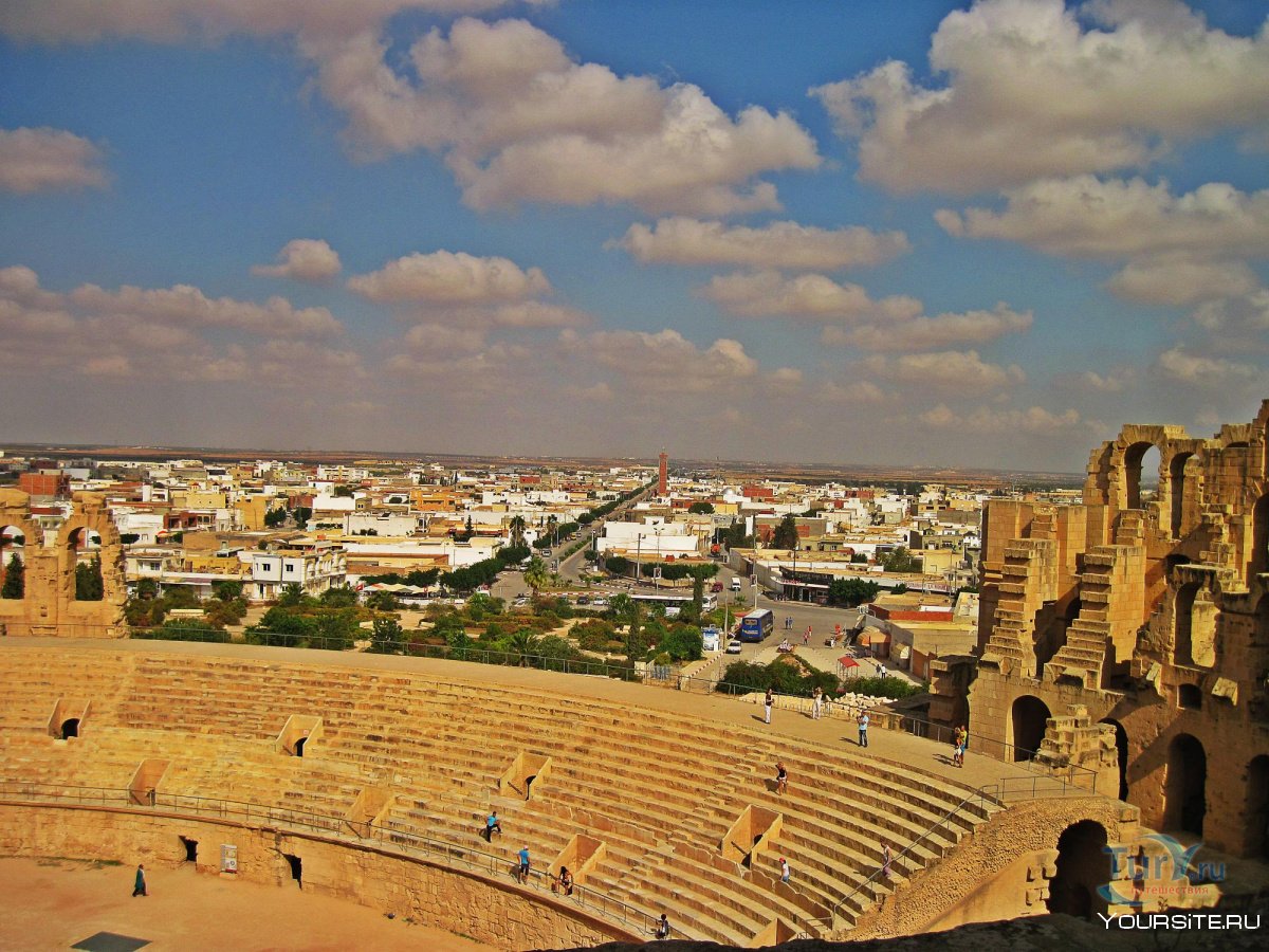 Колизей в Тунисе фото