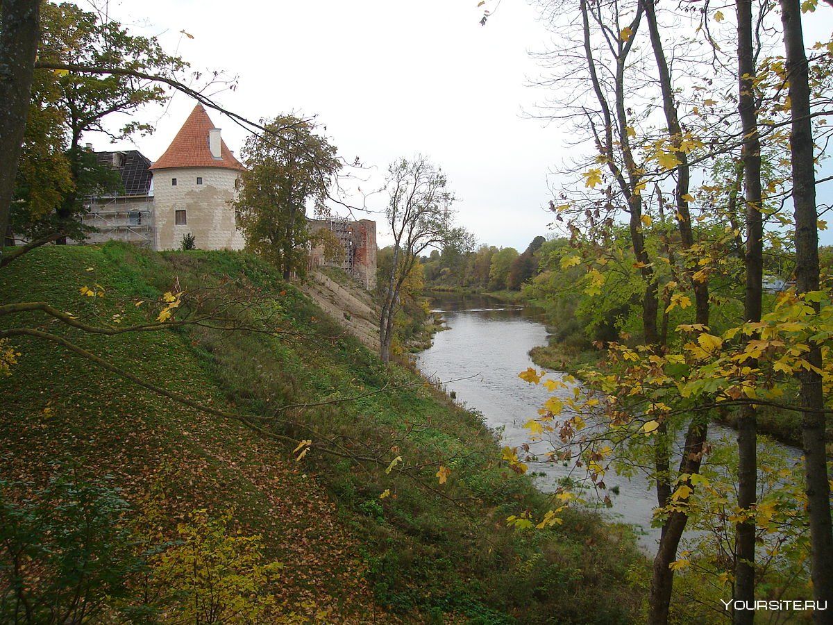 Бауский замок Латвия