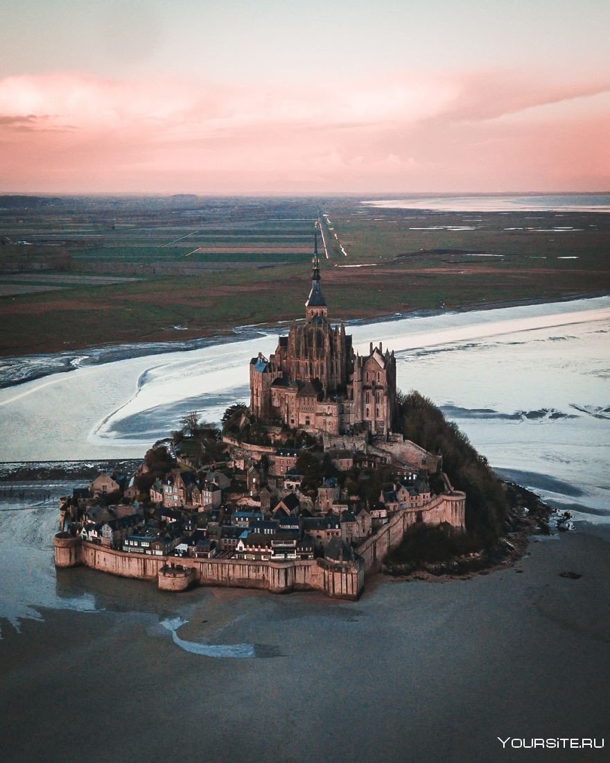 Сан Мишель замок Франция