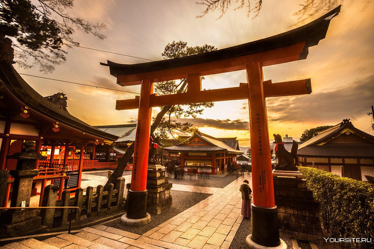 Япония Киото храм Инари