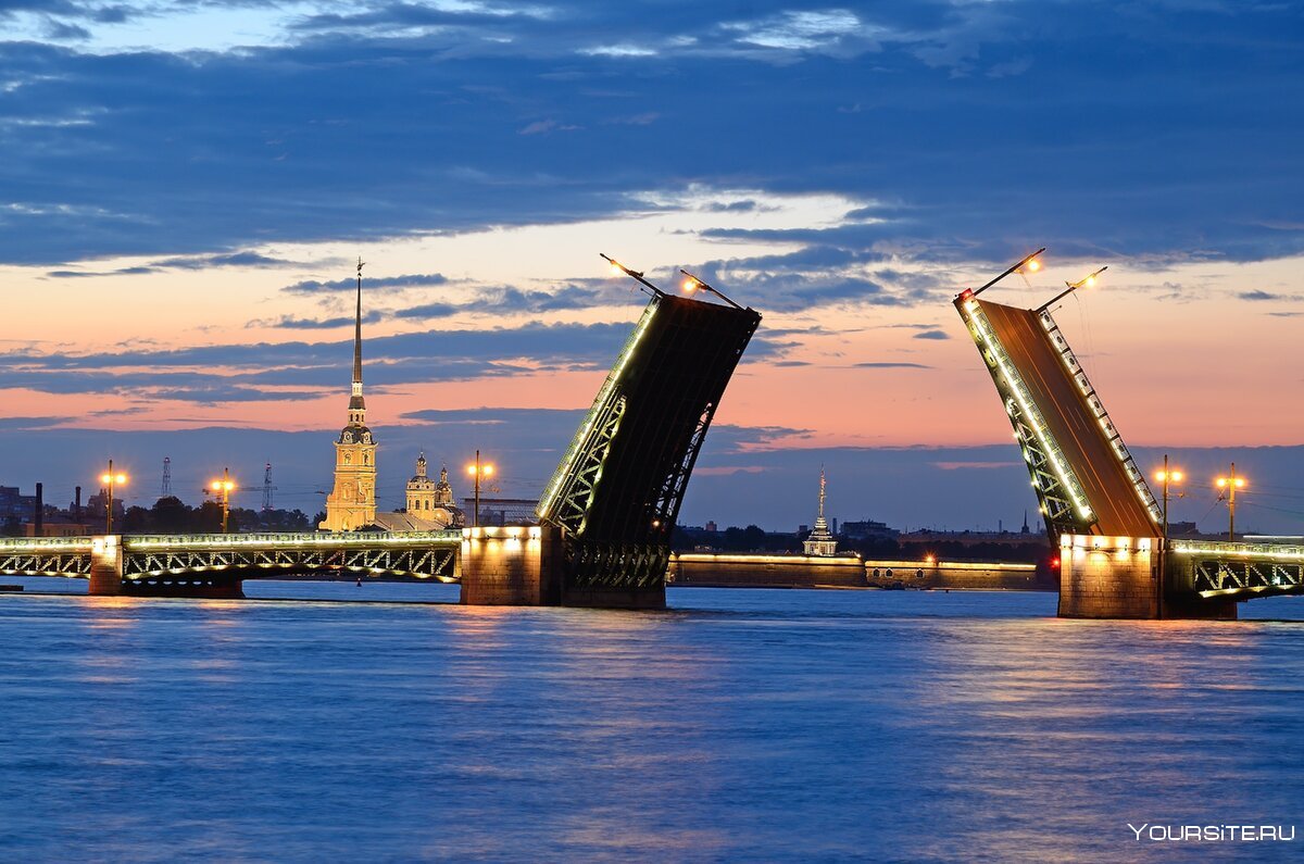 Санкт Петербург разводится 1 мост