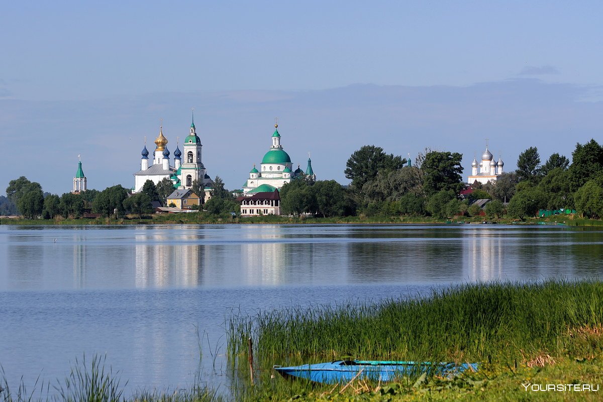 Озеро Неро Спасо-Яковлевский монастырь