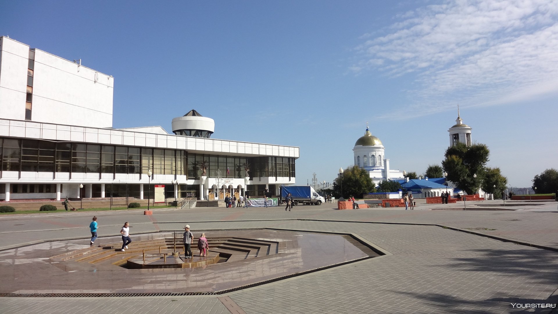 Театр на Советской площади Воронеж