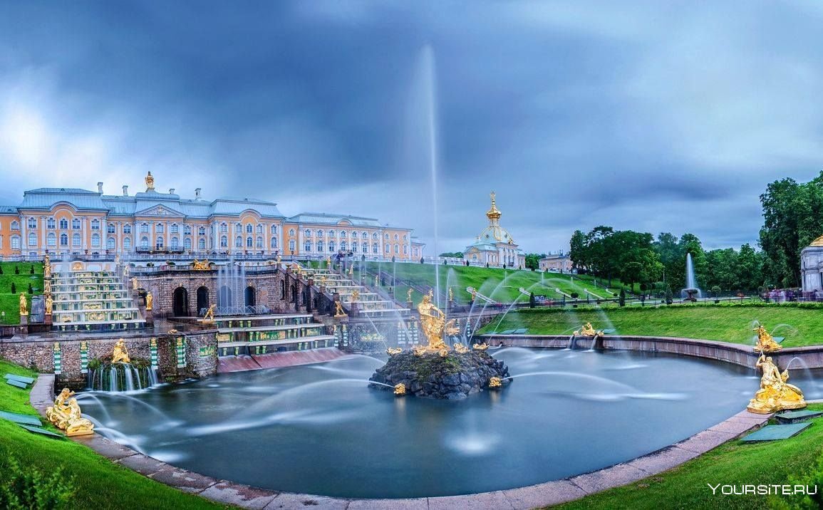 Петергоф в Санкт-Петербурге