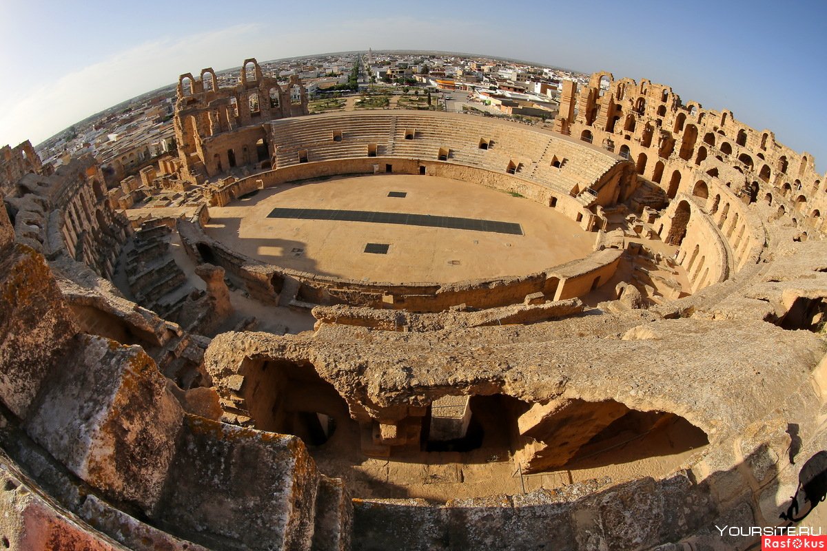 Амфитеатр в Эль-джеме Тунис