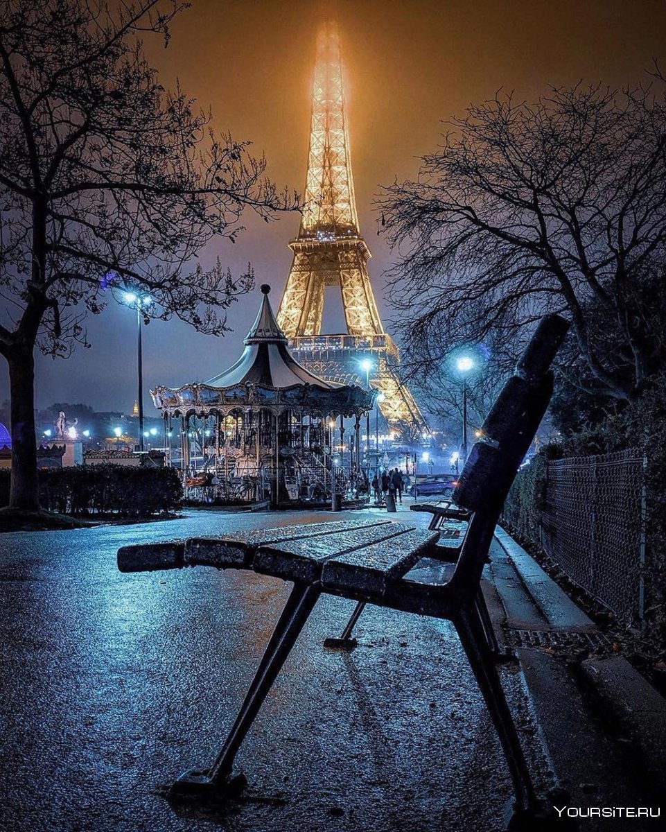 Париж Эйфелева башня ночью