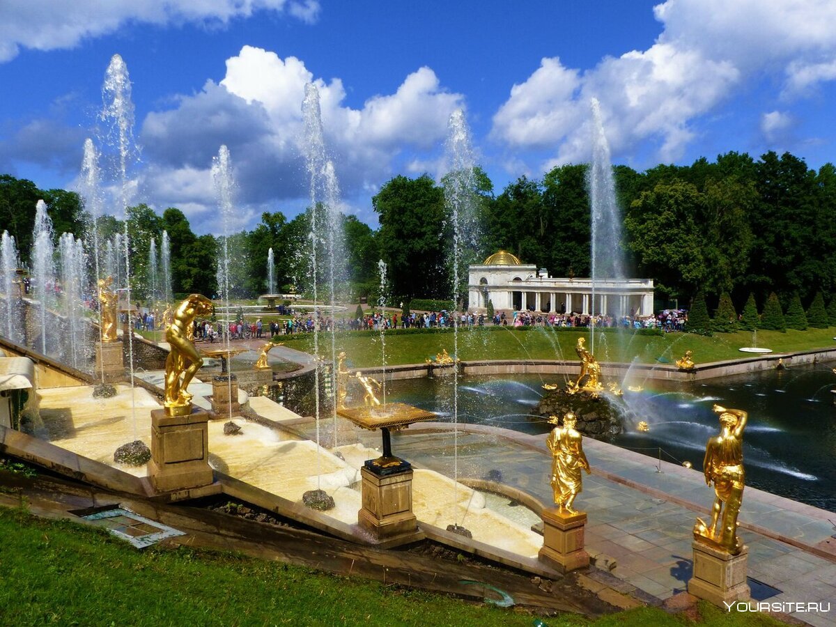 Государственный музей-заповедник «Петергоф» верхний сад