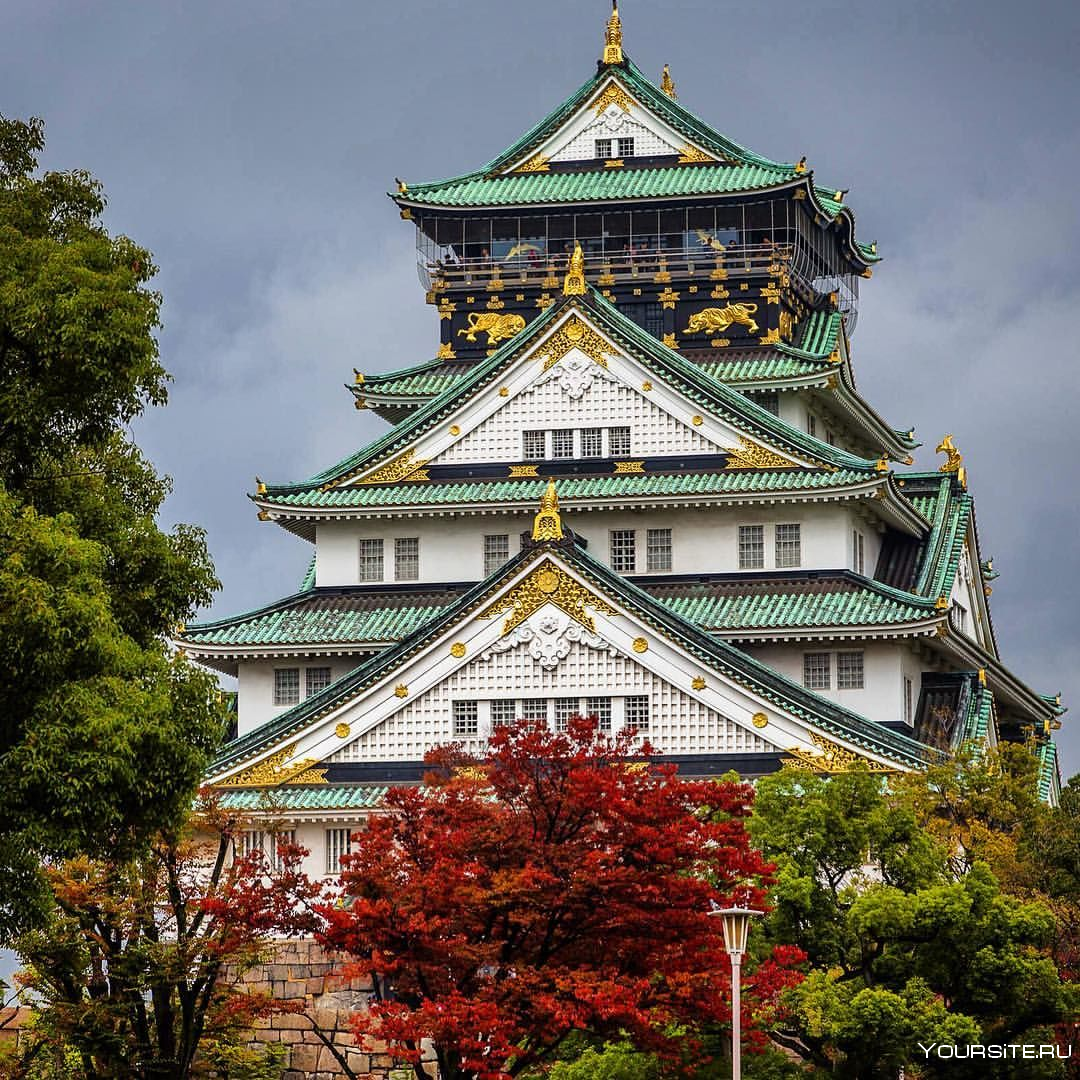 Самурайский замок в Осаке