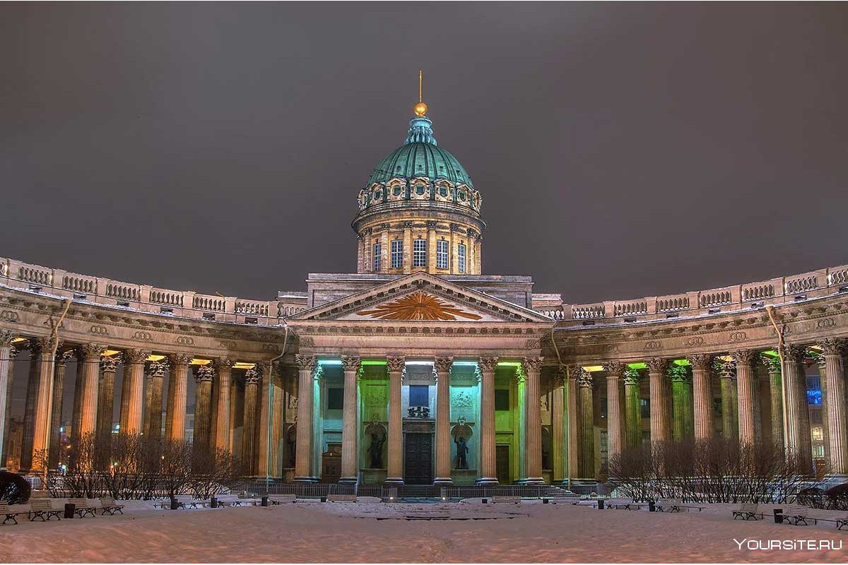 Вид Казанского собора в Петербурге