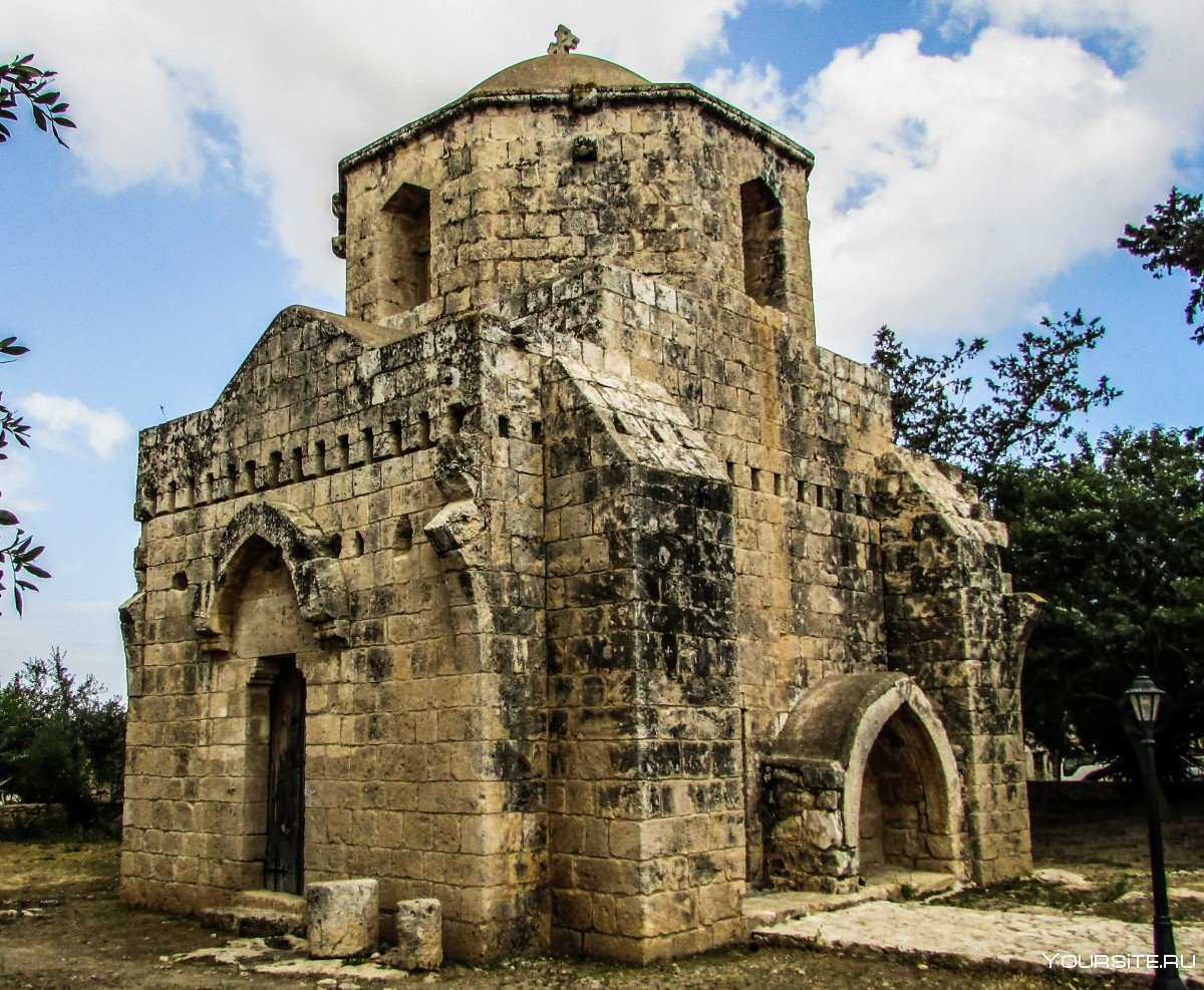 Кипр, Сотира, Церковь
