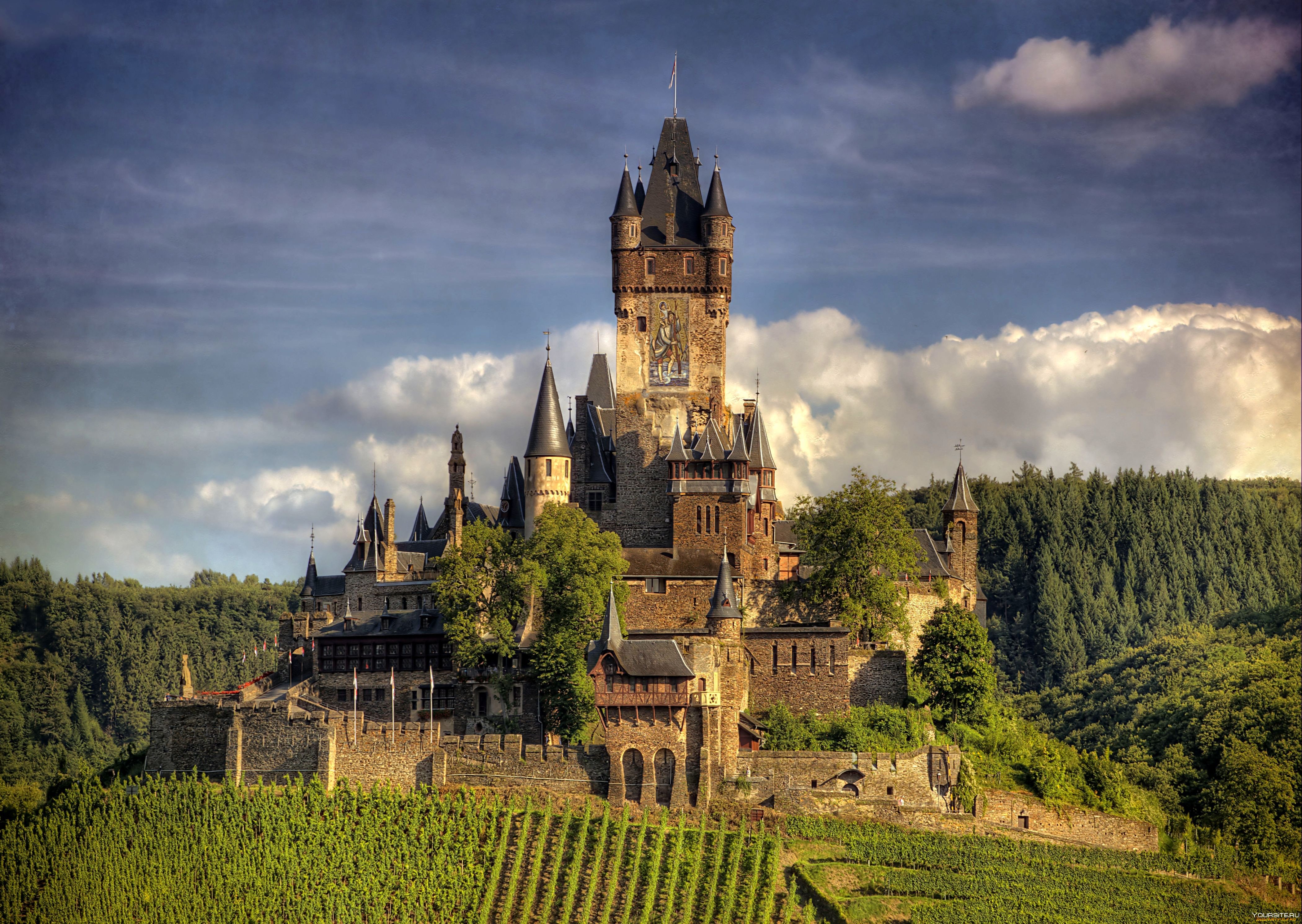 Замок. Замок Райхсбург Германия. Замок Кохем Германия. Замок Кохем замок Райхсбург Германия. Кохем крепость Райхсбург.