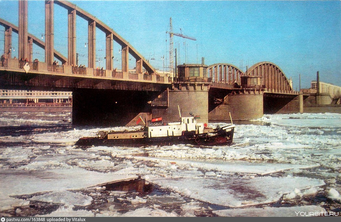 Володарский мост в Ленинграде