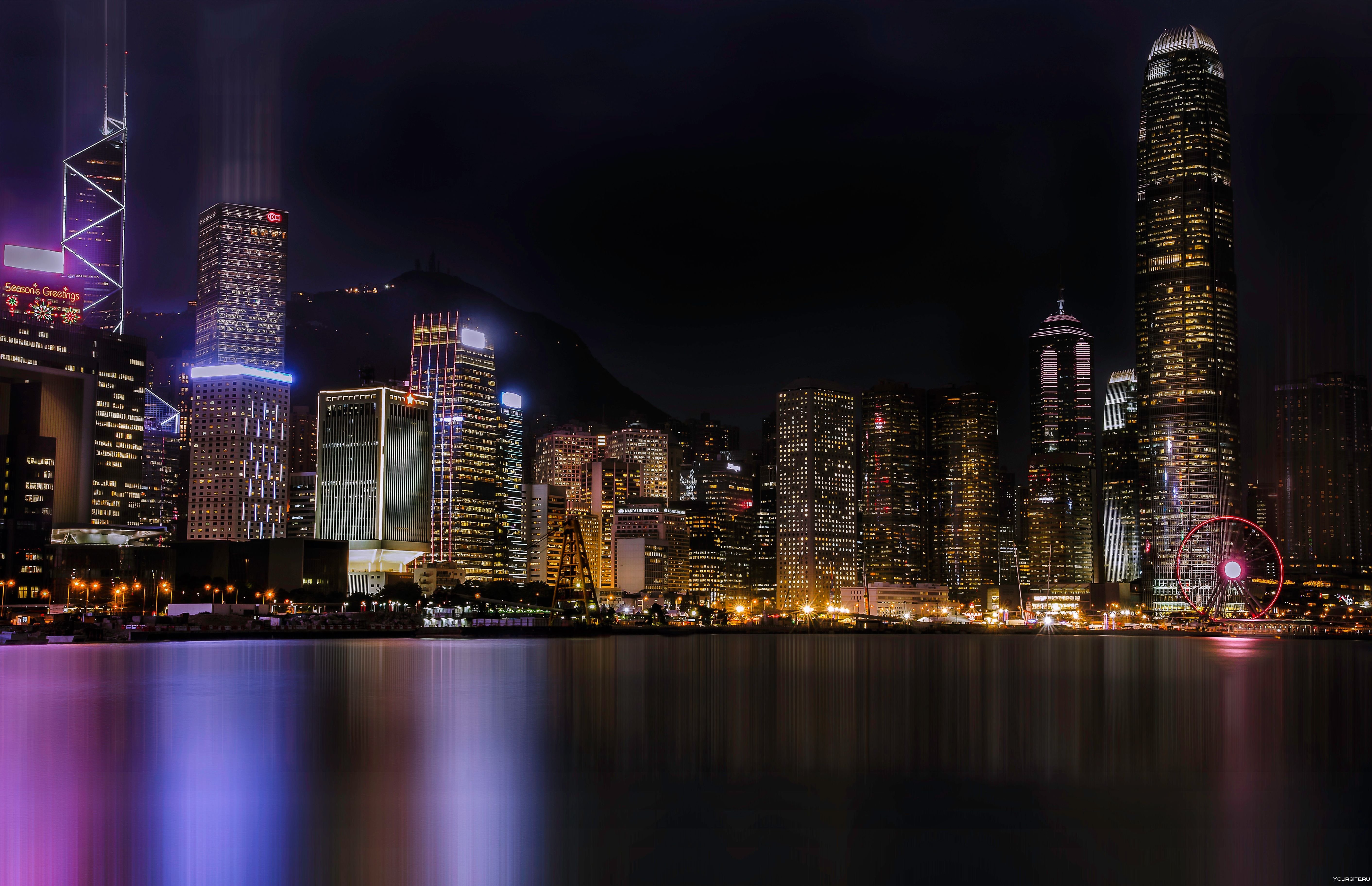 2 экран города. Небоскребы Найт Сити. Гонконг небоскребы ночью. Ночной Найт Сити. Гонконг ночной Мегаполис.
